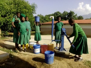 img-acqua-potabile-per-la-scuola-elementare-e-materna-di-morogoro